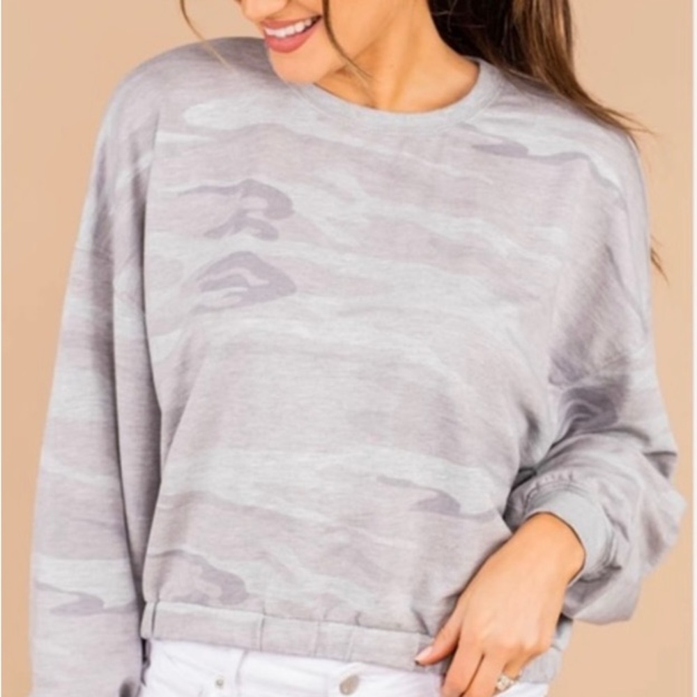 z supply heather grey camo sweatshirt